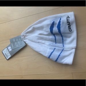 NWT - Craft SWE Shark Hat.